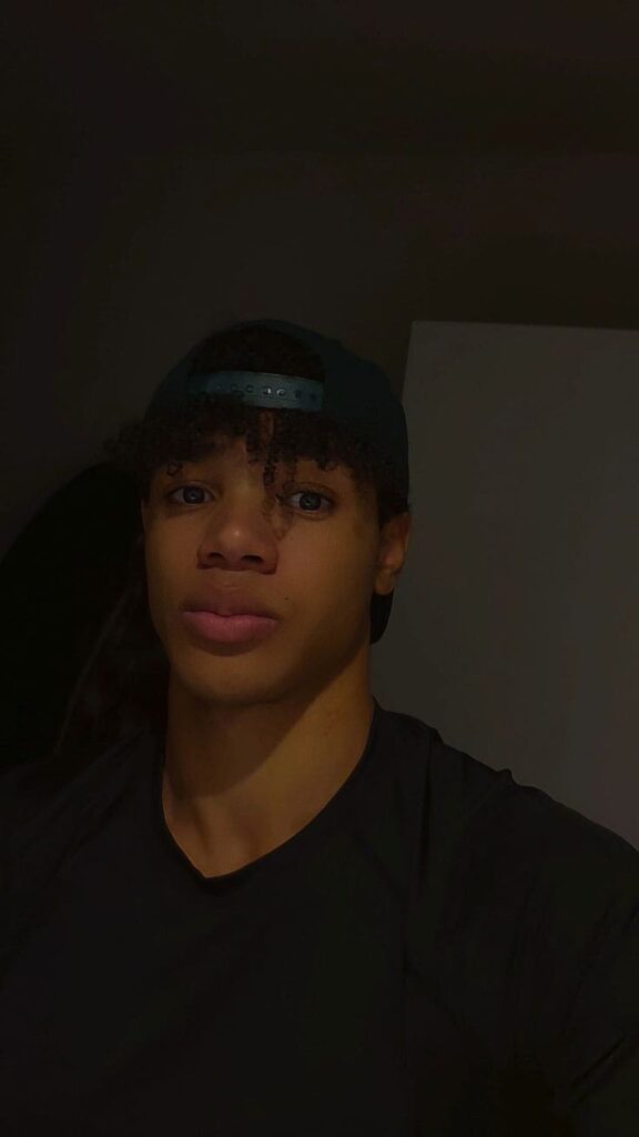 d1493b77dcc5d0423cb5dc59f2951f4e (1)